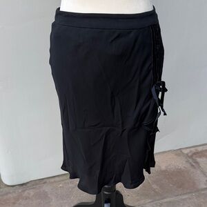 Emporio Armani Romantic Flirty Black Skirt with Ruffle size 8 medium